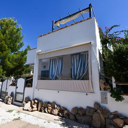 Bentosa Villa Enas Bagian luar foto