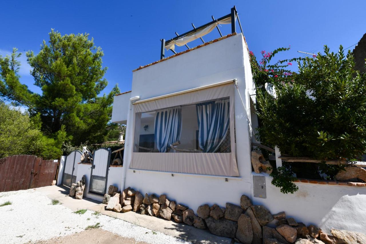Bentosa Villa Enas Bagian luar foto